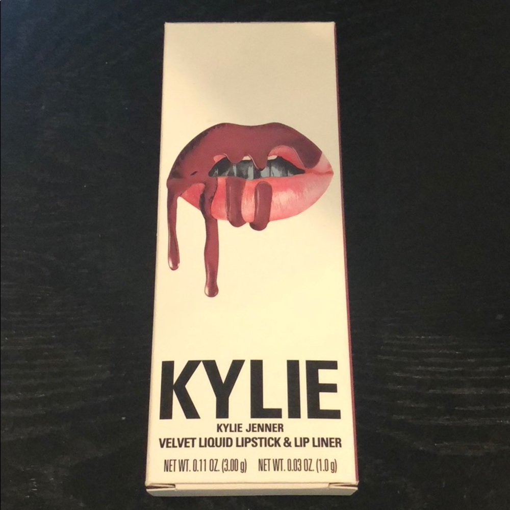 Brand new authentic Kylie Cosmetics Rosie lip kit